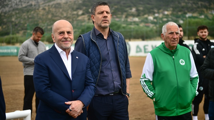 &Omicron; &Pi;&alpha;&nu;&alpha;&theta;&eta;&nu;&alpha;ϊ&kappa;ό&sigmaf; &Alpha;.&Omicron;. &epsilon;&upsilon;&chi;&alpha;&rho;ί&sigma;&tau;&eta;&sigma;&epsilon; &tau;&omicron;&nu; &Gamma;&iota;ά&nu;&nu;&eta; &Alpha;&lambda;&alpha;&phi;&omicron;ύ&zeta;&omicron; &gamma;&iota;&alpha; &tau;&omicron; &mu;&epsilon;&gamma;&alpha;&lambda;ύ&tau;&epsilon;&rho;&omicron; &mu;&pi;ά&tau;&zeta;&epsilon;&tau; &tau;&eta;&sigmaf; &iota;&sigma;&tau;&omicron;&rho;ί&alpha;&sigmaf; &tau;&omicron;&upsilon;!
