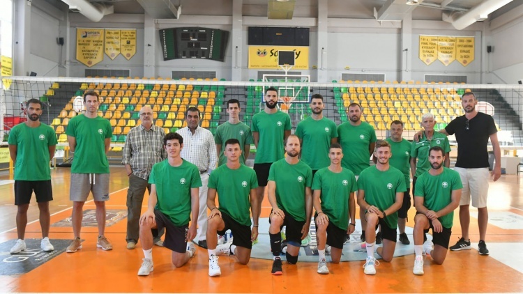 &Phi;&iota;&lambda;&iota;&kappa;ή &nu;ί&kappa;&eta; &kappa;ό&nu;&tau;&rho;&alpha; &sigma;&tau;&eta;&nu; &Kappa;&eta;&phi;&iota;&sigma;&iota;ά