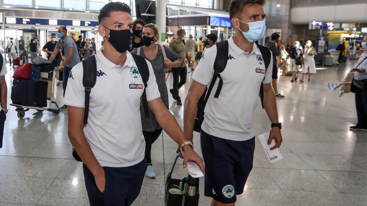 &Alpha;&theta;ή&nu;&alpha;-&Tau;&epsilon;&rho;&gamma;έ&sigma;&tau;&eta; &mu;έ&sigma;&alpha; &alpha;&pi;ό &tau;&eta;&nu; &laquo;&pi;&rho;ά&sigma;&iota;&nu;&eta;&raquo; &pi;&alpha;&rho;&alpha;&kappa;ά&mu;&epsilon;&rho;&alpha; (vid)