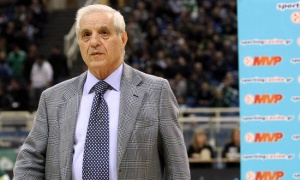 &Epsilon;&tau;ή&sigma;&iota;&omicron; &tau;&omicron;&upsilon;&rho;&nu;&omicron;&upsilon;ά &sigma;&tau;&eta; &mu;&nu;ή&mu;&eta; &tau;&omicron;&upsilon; &Pi;&alpha;ύ&lambda;&omicron;&upsilon; &Gamma;&iota;&alpha;&nu;&nu;&alpha;&kappa;ό&pi;&omicron;&upsilon;&lambda;&omicron;&upsilon; (pic)