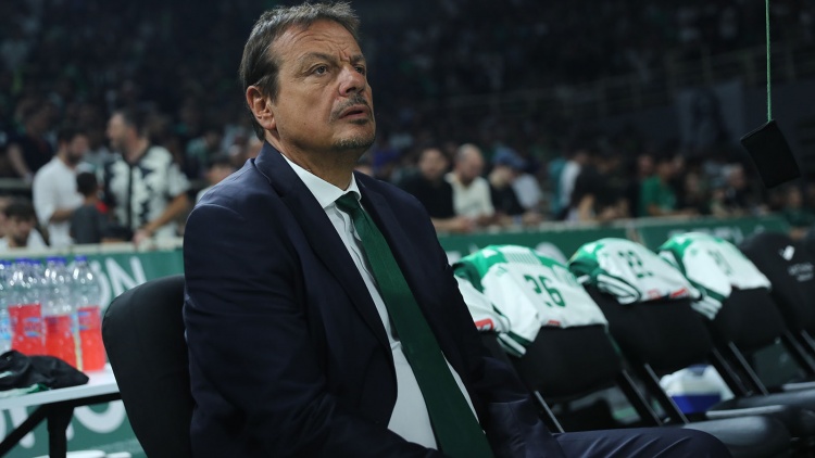 &Alpha;&tau;&alpha;&mu;ά&nu;: &laquo;&Pi;&rho;&omicron;&sigma;&pi;&alpha;&theta;&omicron;ύ&mu;&epsilon; &gamma;&iota;&alpha; &mu;ί&alpha; &pi;&omicron;&lambda;ύ &sigma;&eta;&mu;&alpha;&nu;&tau;&iota;&kappa;ή &mu;&epsilon;&tau;&alpha;&gamma;&rho;&alpha;&phi;ή &sigma;&tau;&omicron;&nu; &Pi;&alpha;&nu;&alpha;&theta;&eta;&nu;&alpha;ϊ&kappa;ό&raquo;
