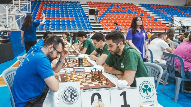 Έ&kappa;&alpha;&nu;&epsilon; &tau;&omicron; 4/4 &sigma;&tau;&omicron; &pi;&rho;&omega;&tau;ά&theta;&lambda;&eta;&mu;&alpha; &sigma;&kappa;&alpha;&kappa;&iota;&omicron;ύ &omicron; &Pi;&alpha;&nu;&alpha;&theta;&eta;&nu;&alpha;ϊ&kappa;ό&sigmaf;