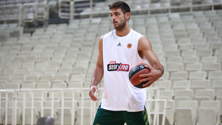 &Pi;&alpha;&pi;&alpha;&pi;έ&tau;&rho;&omicron;&upsilon;: &laquo;Έ&chi;&omicron;&upsilon;&mu;&epsilon; &pi;&alpha;ί&kappa;&tau;&epsilon;&sigmaf; &pi;&omicron;&upsilon; &sigma;&tau;&alpha; &delta;ύ&sigma;&kappa;&omicron;&lambda;&alpha; &theta;&alpha; &beta;&gamma;&omicron;&upsilon;&nu; &mu;&pi;&rho;&omicron;&sigma;&tau;ά&raquo;