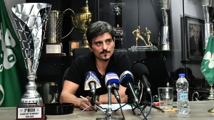 &Alpha;&nu;&alpha;&kappa;&omicron;ί&nu;&omega;&sigma;&eta; &sigma;&tau;ή&rho;&iota;&xi;&eta;&sigmaf; &tau;&omega;&nu; &pi;&alpha;&lambda;&alpha;&iota;&mu;ά&chi;&omega;&nu; &pi;&rho;&omicron;&sigmaf; &tau;&omicron;&nu; &Delta;. &Gamma;&iota;&alpha;&nu;&nu;&alpha;&kappa;ό&pi;&omicron;&upsilon;&lambda;&omicron;