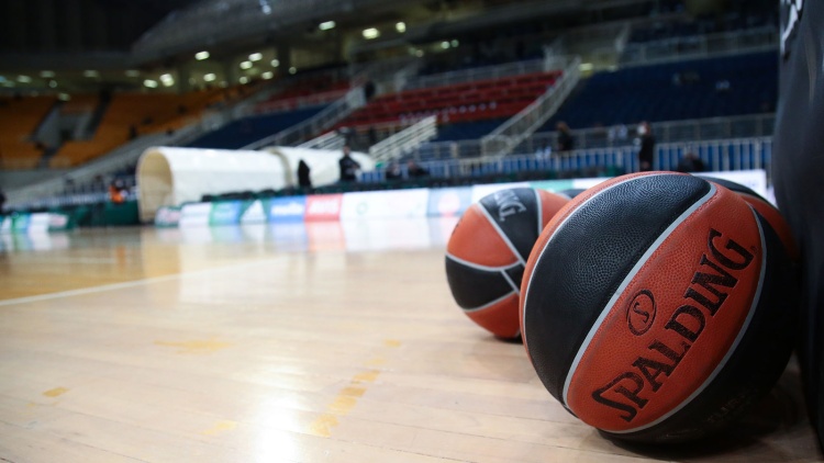 &Omicron;&iota; &upsilon;&pi;&omicron;&chi;&rho;&epsilon;ώ&sigma;&epsilon;&iota;&sigmaf; &kappa;&alpha;&iota; &tau;&alpha; &kappa;έ&rho;&delta;&eta; &tau;&omicron;&upsilon; &Pi;&alpha;&nu;&alpha;&theta;&eta;&nu;&alpha;ϊ&kappa;&omicron;ύ &sigma;&tau;&omicron; &Omicron;&Alpha;&Kappa;&Alpha;