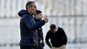 &Delta;ώ&nu;&eta;&sigmaf;: &laquo;Έ&chi;&omicron;&upsilon;&mu;&epsilon; &alpha;&pi;ό&lambda;&upsilon;&tau;&eta; &epsilon;&mu;&pi;&iota;&sigma;&tau;&omicron;&sigma;ύ&nu;&eta; &sigma;&tau;&omicron;&upsilon;&sigmaf; &pi;&alpha;ί&kappa;&tau;&epsilon;&sigmaf; &mu;&alpha;&sigmaf;&raquo;