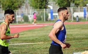 &Delta;ύ&omicron; &laquo;&pi;&rho;ά&sigma;&iota;&nu;&epsilon;&sigmaf;&raquo; &pi;&rho;&omega;&tau;&iota;έ&sigmaf; &sigma;&tau;&omicron; &delta;&iota;&alpha;&sigma;&upsilon;&lambda;&lambda;&omicron;&gamma;&iota;&kappa;ό
