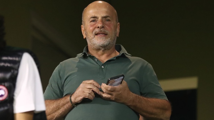 &Alpha;&lambda;&alpha;&phi;&omicron;ύ&zeta;&omicron;&sigmaf;: &laquo;&Alpha;&nu; &mu;&pi;&omicron;ύ&mu;&epsilon; &sigma;&tau;&omicron;&upsilon;&sigmaf; &omicron;&mu;ί&lambda;&omicron;&upsilon;&sigmaf; &theta;&alpha; &tau;&rho;&iota;&pi;&lambda;&alpha;&sigma;&iota;ά&sigma;&omicron;&upsilon;&mu;&epsilon; &tau;&alpha; έ&sigma;&omicron;&delta;ά &mu;&alpha;&sigmaf; - &Theta;έ&lambda;&omicron;&upsilon;&mu;&epsilon; &eta; &omicron;&mu;ά&delta;&alpha; &mu;&alpha;&sigmaf; &nu;&alpha; &gamma;ί&nu;&epsilon;&iota; &pi;&iota;&omicron; &gamma;&nu;&omega;&sigma;&tau;ή &delta;&iota;&epsilon;&theta;&nu;ώ&sigmaf;&raquo;