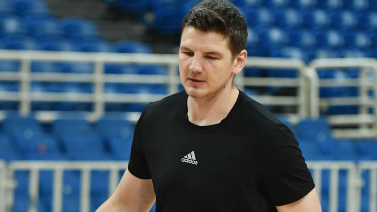 Ό&tau;&alpha;&nu; &omicron; &Gamma;&kappa;&omicron;&upsilon;&nu;&tau;ά&iota;&tau;&iota;&sigmaf; &mu;&omicron;ί&rho;&alpha;&sigma;&epsilon; &chi;&alpha;&rho;ά... &delta;&iota;&alpha;&rho;&kappa;&epsilon;ί&alpha;&sigmaf; (vid)