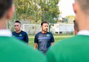 &Pi;&rho;&epsilon;&mu;&iota;έ&rho;&alpha; &mu;&epsilon; &nu;ί&kappa;&eta; &gamma;&iota;&alpha; &tau;&omicron;&upsilon;&sigmaf; Έ&phi;&eta;&beta;&omicron;&upsilon;&sigmaf;