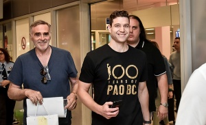 &Pi;&rho;&omicron;&sigma;&gamma;&epsilon;&iota;ώ&theta;&eta;&kappa;&epsilon; &sigma;&tau;&eta;&nu; &Alpha;&theta;ή&nu;&alpha; &omicron; &Phi;&rho;&iota;&nu;&tau;έ&tau;: &laquo;&Eta; &kappa;&alpha;&tau;ά&lambda;&lambda;&eta;&lambda;&eta; &epsilon;&upsilon;&kappa;&alpha;&iota;&rho;ί&alpha; &nu;&alpha; έ&rho;&theta;&omega;&raquo;