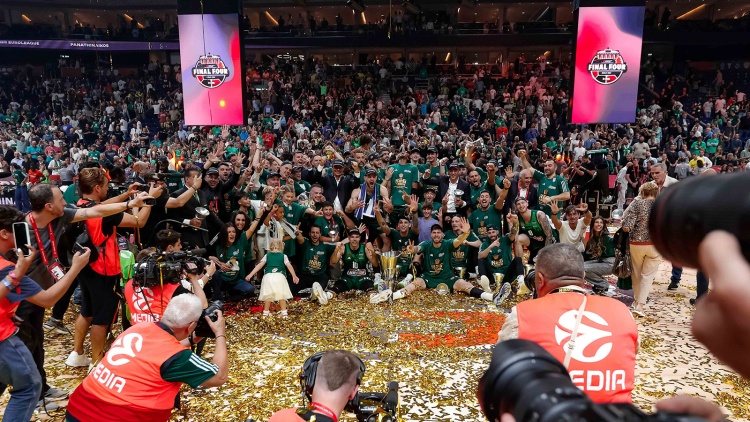 Euroleague: &Kappa;&upsilon;&kappa;&lambda;&omicron;&phi;&omicron;&rho;&omicron;ύ&nu; &tau;&alpha; &epsilon;&iota;&sigma;&iota;&tau;ή&rho;&iota;&alpha; &tau;&omicron;&upsilon; Final Four &sigma;&tau;&omicron; Ά&mu;&pi;&omicron;&upsilon; &Nu;&tau;ά&mu;&pi;&iota; &sigma;&tau;&iota;&sigmaf; 26 &Phi;&epsilon;&beta;&rho;&omicron;&upsilon;&alpha;&rho;ί&omicron;&upsilon;!