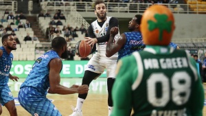 &Eta; &pi;&alpha;&rho;&alpha;&kappa;ά&mu;&epsilon;&rho;&alpha; &tau;&eta;&sigmaf; &laquo;&Eta;&mu;έ&rho;&alpha;&sigmaf; &Phi;&iota;&lambda;ά&theta;&lambda;&omicron;&upsilon;&raquo; (vid)