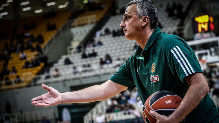 &Rho;ά&nu;&tau;&omicron;&nu;&iota;&tau;&sigmaf;: &laquo;&Pi;&rho;έ&pi;&epsilon;&iota; &nu;&alpha; &kappa;ά&nu;&omicron;&upsilon;&mu;&epsilon; &pi;&rho;&omicron;&pi;ό&nu;&eta;&sigma;&eta;, &pi;&rho;&omicron;&pi;ό&nu;&eta;&sigma;&eta;, &pi;&rho;&omicron;&pi;ό&nu;&eta;&sigma;&eta;&raquo;
