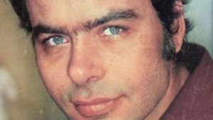 &Alpha;&pi;&omicron;&chi;&alpha;&iota;&rho;έ&tau;&eta;&sigma;&epsilon; &tau;&omicron;&nu; &Gamma;&iota;ά&nu;&nu;&eta; &Pi;&omicron;&upsilon;&lambda;ό&pi;&omicron;&upsilon;&lambda;&omicron; &omicron; &Pi;&alpha;&nu;&alpha;&theta;&eta;&nu;&alpha;ϊ&kappa;ό&sigmaf; (pic)