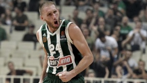 &laquo;&Mu;&pi;ή&kappa;&epsilon;&raquo; &omicron; &Lambda;&omicron;&tau;&zeta;έ&sigma;&kappa;&iota;, &pi;&rho;&omicron;&lambda;&eta;&pi;&tau;&iota;&kappa;ά &epsilon;&kappa;&tau;ό&sigmaf; &omicron; &Lambda;ά&nu;&gamma;&kappa;&phi;&omicron;&rho;&nu;&tau;