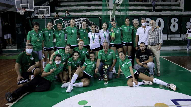 &Tau;&omicron; &alpha;&phi;&iota;έ&rho;&omega;&mu;&alpha; &tau;&eta;&sigmaf; Volley League &sigma;&tau;&alpha; &laquo;&phi;ί&nu;&alpha; &kappa;&omicron;&rho;ί&tau;&sigma;&iota;&alpha;&raquo; (vid)