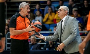 &laquo;Έ&tau;&sigma;&iota; &delta;&epsilon;&nu; &mu;&pi;&omicron;&rho;&omicron;ύ&mu;&epsilon; &nu;&alpha; &kappa;&epsilon;&rho;&delta;ί&zeta;&omicron;&upsilon;&mu;&epsilon;, &omicron; &Pi;&epsilon;&delta;&omicron;&upsilon;&lambda;ά&kappa;&eta;&sigmaf; &delta;&epsilon;&nu; &epsilon;ί&pi;&epsilon; &tau;ί&pi;&omicron;&tau;&alpha; &sigma;&tau;&omicron;&upsilon;&sigmaf; &delta;&iota;&alpha;&iota;&tau;&eta;&tau;έ&sigmaf;&raquo;