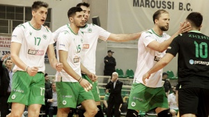 &Mu;&pi;&alpha;ί&nu;&epsilon;&iota; &sigma;&tau;&eta; &laquo;&mu;ά&chi;&eta;&raquo; &tau;&omicron;&upsilon; &tau;ί&tau;&lambda;&omicron;&upsilon; &omicron; &Pi;&alpha;&nu;&alpha;&theta;&eta;&nu;&alpha;ϊ&kappa;ό&sigmaf;