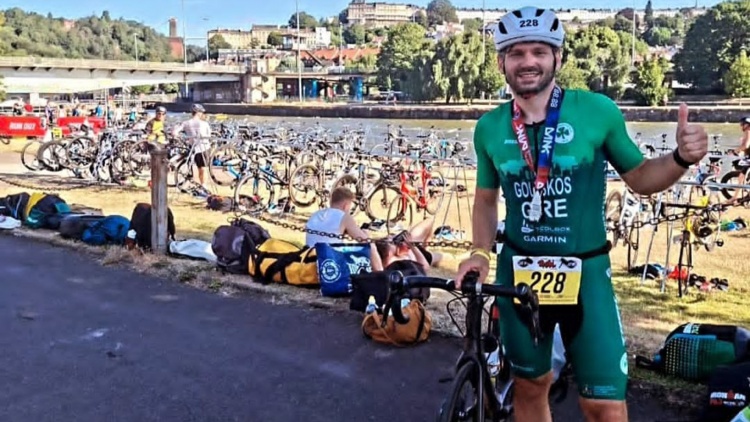 &Pi;&rho;&omega;&tau;&iota;ά &gamma;&iota;&alpha; &tau;&omicron;&nu; &Delta;&eta;&mu;ή&tau;&rho;&eta; &Gamma;&omicron;ύ&sigma;&kappa;&omicron; &sigma;&tau;&omicron; Bristol Triathlon &tau;&eta;&sigmaf; &Alpha;&gamma;&gamma;&lambda;ί&alpha;&sigmaf;