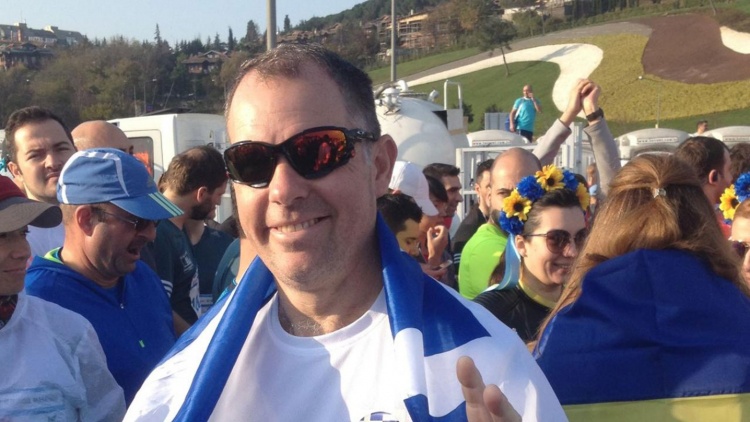 &laquo;&Kappa;&alpha;&tau;&epsilon;&beta;&alpha;ί&nu;&epsilon;&iota;&raquo; &kappa;&alpha;&iota; &sigma;&tau;&omicron; &pi;&alpha;&rho;&alpha;&tau;&rho;ί&alpha;&theta;&lambda;&omicron; &omicron; &Pi;&alpha;&pi;&alpha;&delta;ό&pi;&omicron;&upsilon;&lambda;&omicron;&sigmaf;