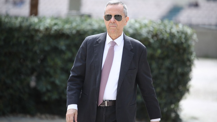 &Mu;&pi;&alpha;&lambda;&tau;ά&kappa;&omicron;&sigmaf;: &laquo;&Eta; &alpha;&pi;ό&phi;&alpha;&sigma;&eta; &sigma;ή&mu;&epsilon;&rho;&alpha; &epsilon;ί&nu;&alpha;&iota; &tau;&epsilon;&lambda;&iota;&kappa;ό&sigmaf; &chi;&omega;&rho;ί&sigmaf; &kappa;ό&sigma;&mu;&omicron; - &Delta;&epsilon; &theta;έ&lambda;&epsilon;&iota; &Omicron;&Alpha;&Kappa;&Alpha; &omicron; Ά&rho;&eta;&sigmaf;&raquo;