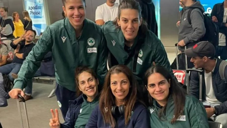 &Alpha;&nu;&alpha;&chi;ώ&rho;&eta;&sigma;&epsilon; &gamma;&iota;&alpha; &Pi;&omicron;&lambda;&omega;&nu;ί&alpha; &omicron; &Pi;&alpha;&nu;&alpha;&theta;&eta;&nu;&alpha;ϊ&kappa;ό&sigmaf; (pics)