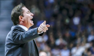 &Pi;&alpha;&sigma;&kappa;&omicron;&upsilon;ά&lambda;: &laquo;Έ&tau;&omicron;&iota;&mu;&omicron;&iota; &gamma;&iota;&alpha; &tau;&alpha; &pi;&lambda;έ&iota; &omicron;&phi;&raquo;