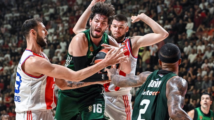 &Tau;&alpha; &sigma;&tau;&iota;&gamma;&mu;&iota;ό&tau;&upsilon;&pi;&alpha; &alpha;&pi;ό &tau;&omicron; &delta;&iota;&pi;&lambda;ό &tau;&omicron;&upsilon; &Pi;&alpha;&nu;&alpha;&theta;&eta;&nu;&alpha;ϊ&kappa;&omicron;ύ &sigma;&tau;&omicron; &Beta;&epsilon;&lambda;&iota;&gamma;&rho;ά&delta;&iota; (vid)