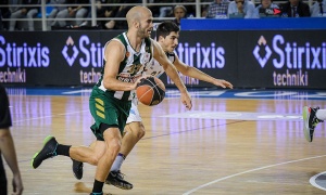 &Sigma;&tau;&eta;&nu; &tau;&rho;&iota;ά&delta;&alpha; &tau;&omega;&nu; &kappa;&omicron;&rho;&upsilon;&phi;&alpha;ί&omega;&nu; &pi;&alpha;&sigma;έ&rho; &tau;&eta;&sigmaf; Basket League &omicron; &Kappa;&alpha;&lambda;ά&theta;&eta;&sigmaf;