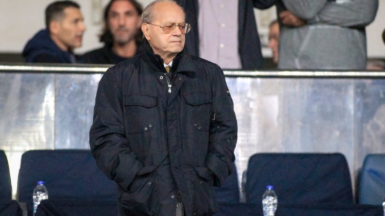 &Epsilon;&rho;&alpha;&sigma;&iota;&tau;έ&chi;&nu;&eta;&sigmaf; &gamma;&iota;&alpha; &Theta;&alpha;&nu;ά&sigma;&eta; &Gamma;&iota;&alpha;&nu;&nu;&alpha;&kappa;ό&pi;&omicron;&upsilon;&lambda;&omicron;: &laquo;&Omicron; &pi;&iota;&omicron;&hellip;&rho;&omicron;&mu;&alpha;&nu;&tau;&iota;&kappa;ό&sigmaf;!&raquo;
