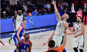 &Kappa;&alpha;&lambda;ά&theta;&eta;&sigmaf;: &laquo;&Tau;&omicron; &kappa;&alpha;&lambda;ύ&tau;&epsilon;&rho;ό &mu;&omicron;&upsilon; &pi;&alpha;&iota;&chi;&nu;ί&delta;&iota;&raquo;