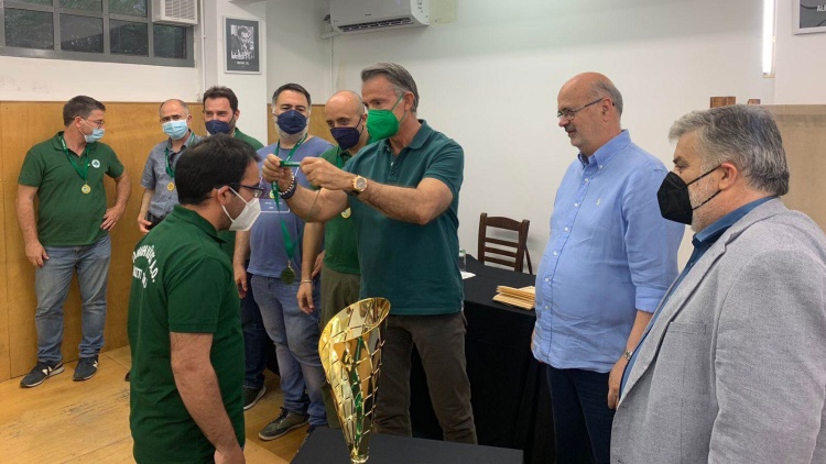 &Gamma;&iota;ό&rho;&tau;&alpha;&sigma;&epsilon; &tau;&eta;&nu; ά&nu;&omicron;&delta;&omicron; &tau;&omicron; &tau;&mu;ή&mu;&alpha; &sigma;&kappa;ά&kappa;&iota; (pics)