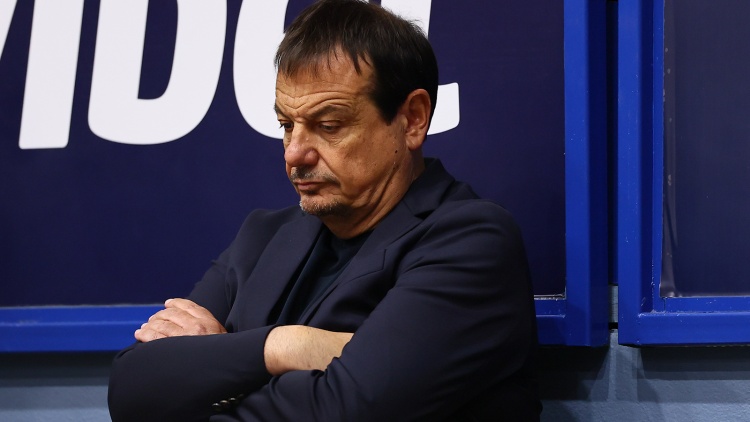 Ά&tau;&alpha;&mu;&alpha;&nu;: &laquo;&Epsilon;ί&mu;&alpha;&sigma;&tau;&epsilon; &sigma;&tau;&eta; &chi;&epsilon;&iota;&rho;ό&tau;&epsilon;&rho;&eta; &kappa;&alpha;&tau;ά&sigma;&tau;&alpha;&sigma;&eta; - Έ&chi;&omicron;&upsilon;&mu;&epsilon; &mu;&pi;&rho;&omicron;&sigma;&tau;ά &mu;&alpha;&sigmaf; &tau;&epsilon;&lambda;&iota;&kappa;&omicron;ύ&sigmaf; &nu;&alpha; &alpha;&nu;&tau;&iota;&delta;&rho;ά&sigma;&omicron;&upsilon;&mu;&epsilon;&raquo;