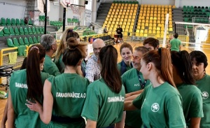 &Nu;&tau;&epsilon;&mu;&pi;&omicron;&upsilon;&tau;ά&rho;&omicron;&upsilon;&nu; &sigma;&tau;&omicron; &pi;&rho;&omega;&tau;ά&theta;&lambda;&eta;&mu;&alpha; &tau;&alpha; &laquo;&phi;ί&nu;&alpha; &kappa;&omicron;&rho;ί&tau;&sigma;&iota;&alpha;&raquo;