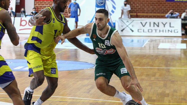 MVP &tau;&eta;&sigmaf; Basket League o &Pi;&alpha;&pi;&alpha;&pi;έ&tau;&rho;&omicron;&upsilon;