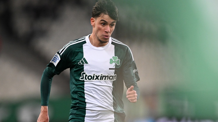 &Xi;&alpha;&nu;ά &pi;&rho;&omega;&tau;&omicron;&sigma;έ&lambda;&iota;&delta;&omicron; &sigma;&tau;&eta;&nu; A Bola &omicron; &Beta;&alpha;&gamma;&iota;&alpha;&nu;&nu;ί&delta;&eta;&sigmaf;: &laquo;&Theta;έ&lambda;&epsilon;&iota; &Sigma;&pi;ό&rho;&tau;&iota;&nu;&gamma;&kappa;&raquo; (pic)