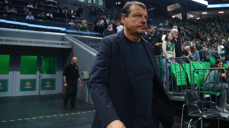 Ά&tau;&alpha;&mu;&alpha;&nu;: &laquo;&Eta; &Beta;&alpha;&lambda;έ&nu;&theta;&iota;&alpha; έ&chi;&epsilon;&iota; &kappa;&alpha;&lambda;ύ&tau;&epsilon;&rho;&omicron; &pi;&rho;&omicron;&pi;&omicron;&nu;&eta;&tau;ή &phi;έ&tau;&omicron;&sigmaf;, &alpha;&phi;&omicron;ύ &eta; &alpha;&pi;ό&delta;&omicron;&sigma;ή &mu;&omicron;&upsilon; &delta;&epsilon;&nu; &epsilon;ί&nu;&alpha;&iota; &alpha;&rho;&kappa;&epsilon;&tau;ή&raquo;