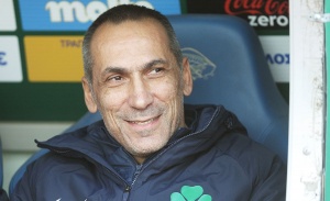 &Delta;ώ&nu;&eta;&sigmaf;: &laquo;&Beta;&omicron;&eta;&theta;ά&epsilon;&iota; &eta; 5ά&rho;&alpha;, &theta;&alpha; &upsilon;&pi;ά&rho;&chi;&omicron;&upsilon;&nu; &epsilon;&sigma;&omega;&tau;&epsilon;&rho;&iota;&kappa;έ&sigmaf; &mu;&epsilon;&tau;&alpha;&gamma;&rho;&alpha;&phi;έ&sigmaf;&raquo;