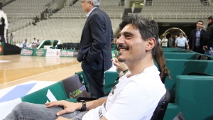 &Gamma;&iota;&alpha;&nu;&nu;&alpha;&kappa;ό&pi;&omicron;&upsilon;&lambda;&omicron;&sigmaf;: &laquo;20 Years Challenge &eta; &delta;&iota;ά&lambda;&upsilon;&sigma;&eta; &tau;&omicron;&upsilon; &Omicron;&lambda;&upsilon;&mu;&pi;&iota;&alpha;&kappa;&omicron;ύ&raquo;