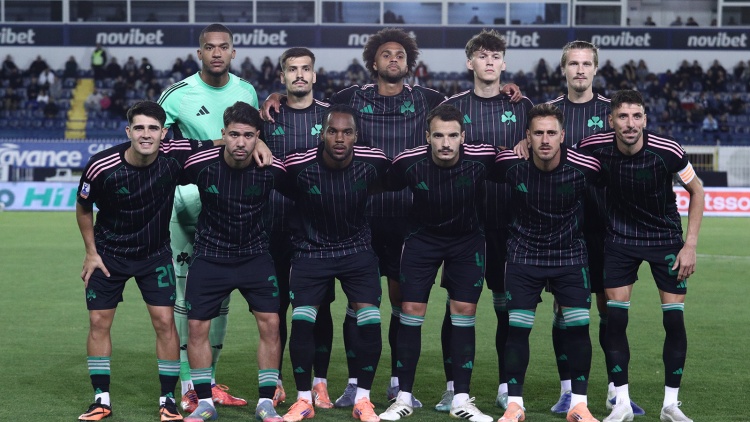 &Eta; &beta;&alpha;&theta;&mu;&omicron;&lambda;&omicron;&gamma;ί&alpha; &tau;&omicron;&upsilon; &Kappa;&upsilon;&pi;έ&lambda;&lambda;&omicron;&upsilon; &Epsilon;&lambda;&lambda;ά&delta;&alpha;&sigmaf; &kappa;&alpha;&iota; &eta; &theta;έ&sigma;&eta; &tau;&omicron;&upsilon; &Pi;&alpha;&nu;&alpha;&theta;&eta;&nu;&alpha;ϊ&kappa;&omicron;ύ &mu;&epsilon;&tau;ά &tau;&eta; &nu;ί&kappa;&eta; &sigma;&tau;&omicron; &Pi;&epsilon;&rho;&iota;&sigma;&tau;έ&rho;&iota;