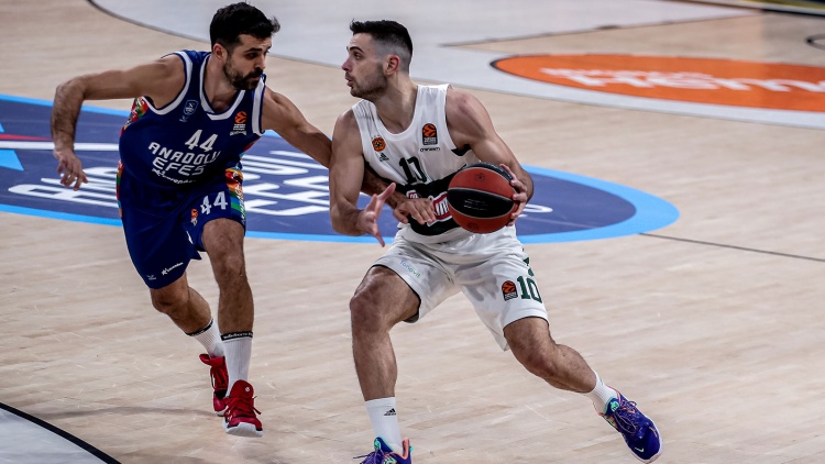 &laquo;&Pi;&rho;ό&tau;&alpha;&sigma;&eta; &tau;&eta;&sigmaf; &Epsilon;&phi;έ&sigmaf; &sigma;&tau;&omicron;&nu; &Pi;&alpha;&pi;&alpha;&pi;έ&tau;&rho;&omicron;&upsilon;&raquo;