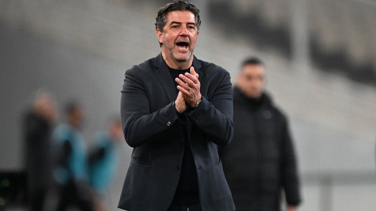 &Beta;&iota;&tau;ό&rho;&iota;&alpha;: &laquo;&Delta;&epsilon;&nu; &alpha;&xi;ί&zeta;&alpha;&mu;&epsilon; &nu;&alpha; &chi;ά&nu;&omicron;&upsilon;&mu;&epsilon; &sigma;&tau;&omicron; &Alpha;&rsquo; &eta;&mu;ί&chi;&rho;&omicron;&nu;&omicron;, &nu;&iota;ώ&sigma;&alpha;&mu;&epsilon; &pi;&omega;&sigmaf; &eta; &alpha;ύ&rho;&alpha; &tau;&omicron;&upsilon; &Delta;&omicron;&mu;ά&zeta;&omicron;&upsilon; &mu;&alpha;&sigmaf; &beta;&omicron;ή&theta;&eta;&sigma;&epsilon; &sigma;&tau;&eta;&nu; &alpha;&nu;&alpha;&tau;&rho;&omicron;&pi;ή&raquo;