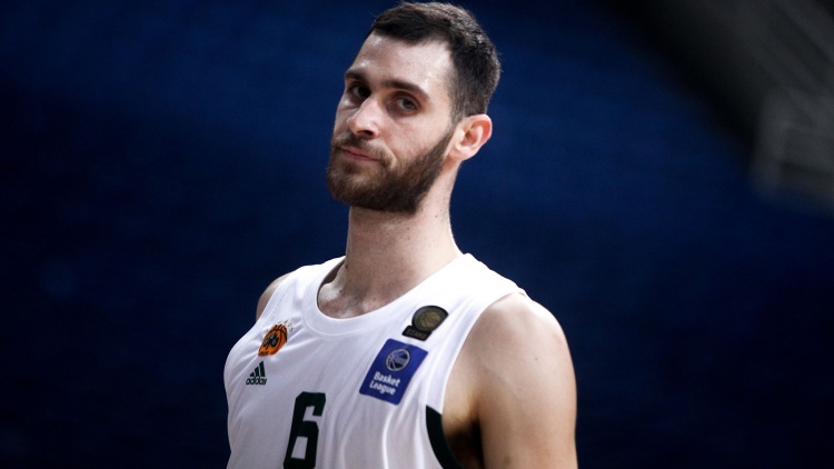 &Pi;&alpha;&pi;&alpha;&gamma;&iota;ά&nu;&nu;&eta;&sigmaf;: &laquo;&Kappa;ά&nu;&omega; &mu;&epsilon;&gamma;ά&lambda;&eta; &pi;&rho;&omicron;&sigma;&pi;ά&theta;&epsilon;&iota;&alpha; &kappa;&alpha;&iota; &sigma;&upsilon;&nu;&epsilon;&chi;ί&zeta;&omega; &nu;&alpha; &delta;&omicron;&upsilon;&lambda;&epsilon;ύ&omega; &sigma;&kappa;&lambda;&eta;&rho;ά&raquo;
