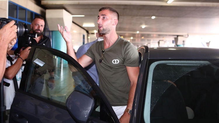 &Sigma;&tau;&omicron; Top-5 &tau;&omega;&nu; &alpha;&kappa;&rho;&iota;&beta;ό&tau;&epsilon;&rho;&omega;&nu; &mu;&epsilon;&tau;&alpha;&gamma;&rho;&alpha;&phi;ώ&nu; &tau;&omicron;&upsilon; &Pi;&alpha;&nu;&alpha;&theta;&eta;&nu;&alpha;ϊ&kappa;&omicron;ύ &omicron; &Sigma;&pi;ό&rho;&alpha;&rho;