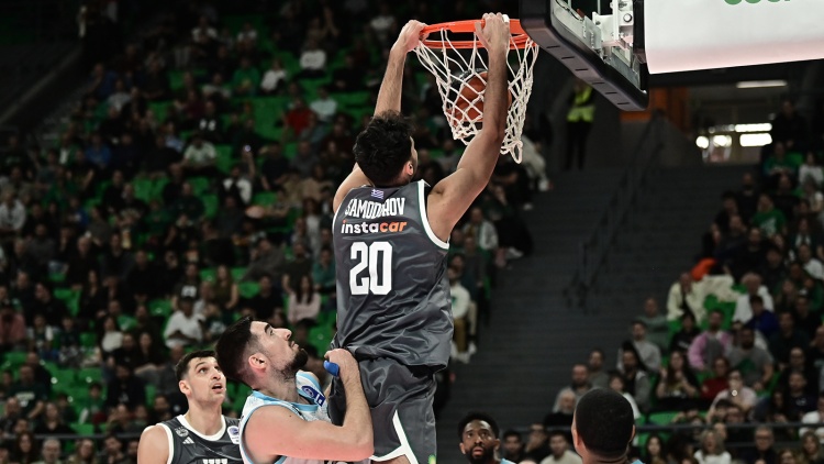 &Tau;&alpha; highlights &alpha;&pi;ό &tau;&omicron; &Pi;&alpha;&nu;&alpha;&theta;&eta;&nu;&alpha;ϊ&kappa;ό&sigmaf;-&Kappa;&omicron;&lambda;&omicron;&sigma;&sigma;ό&sigmaf; (vid)