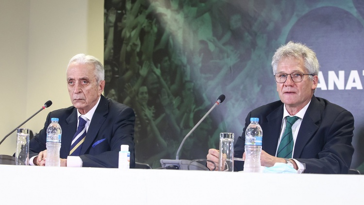 &Eta; &pi;&alpha;&rho;&omicron;&upsilon;&sigma;ί&alpha;&sigma;&eta; &tau;&omicron;&upsilon; &Lambda;ά&zeta;&lambda;&omicron; &Mu;&pi;ό&lambda;&omicron;&nu;&iota; (vid)