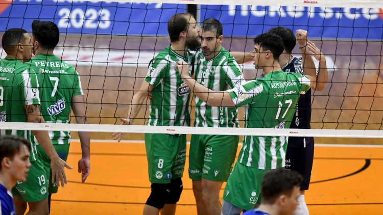 &Pi;&alpha;&nu;&eta;&gamma;&upsilon;&rho;&iota;&kappa;ά &sigma;&tau;&omicron;&upsilon;&sigmaf; &laquo;8&raquo; &tau;&omicron;&upsilon; Challenge Cup o &Pi;&alpha;&nu;&alpha;&theta;&eta;&nu;&alpha;ϊ&kappa;ό&sigmaf;!