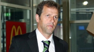 &Alpha;&pi;&omicron;&sigma;&tau;&omicron;&lambda;ά&kappa;&eta;&sigmaf;: &laquo;&Omicron; &Pi;&alpha;&nu;&alpha;&theta;&eta;&nu;&alpha;ϊ&kappa;ό&sigmaf; έ&chi;&epsilon;&iota; &tau;&omicron; &mu;έ&tau;&alpha;&lambda;&lambda;&omicron; &tau;&eta;&sigmaf; &mu;&epsilon;&gamma;ά&lambda;&eta;&sigmaf; &omicron;&mu;ά&delta;&alpha;&sigmaf;&raquo;