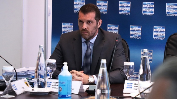 &Pi;&alpha;&rho;&alpha;&iota;&tau;ή&theta;&eta;&kappa;&epsilon; &alpha;&pi;ό &tau;&eta;&nu; &pi;&rho;&omicron;&epsilon;&delta;&rho;ί&alpha; &tau;&eta;&sigmaf; Super League &omicron; &Mu;&pi;&omicron;&upsilon;&tau;&sigma;&iota;&kappa;ά&rho;&eta;&sigmaf;!